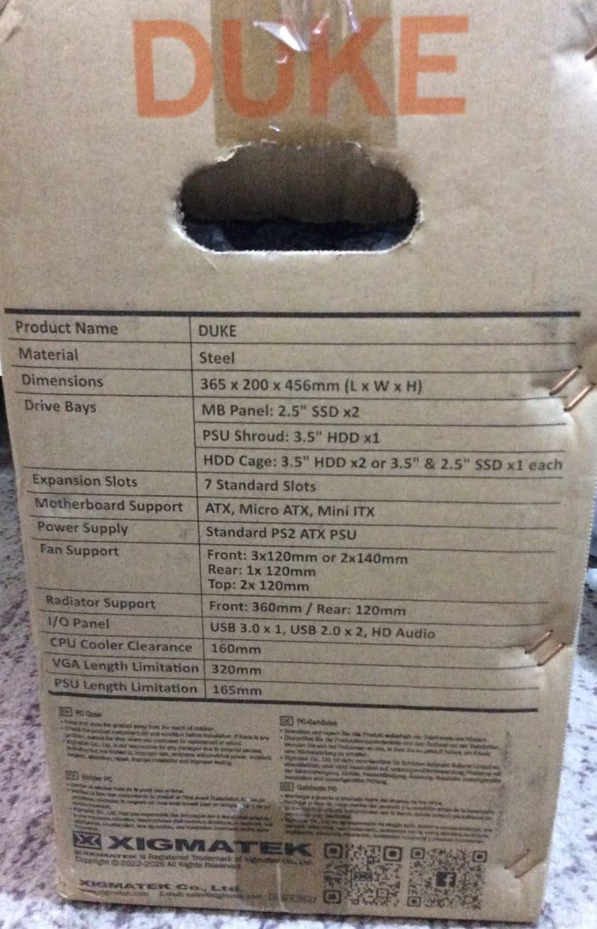 المواصفات (Specifications):
المعالج (CPU): AMD Ryzen 5 3600 (أداء ممتاز للألعاب والبرامج)

كرت الشاشة (GPU): AMD Radeon RX 580 - 8GB GDDR5

الرام (RAM): 16GB DDR4 بسرعة 3200MHz

التخزين (Storage): 128GB SSD + 1TB HDD

الباور سبلاي (PSU): 600W

الكيس (Case): Gaming Case مع إضاءة RGB

ملاحظات:

✅ الحاسبة نظيفة جداً وشغالة ١٠٠٪ وبدون أي مشاكل.

✅ تشغل ألعاب (PUBG, GTA V, Warzone, Valorant) بفريمات عالية.

✅ الحاسبة تعتبر "لقطة" بالنسبة لسعرها ومواصفاتها.

السعر: ٤٣٠ ألف دينار 

المكان: السليمانية

للتواصل: (***********")
