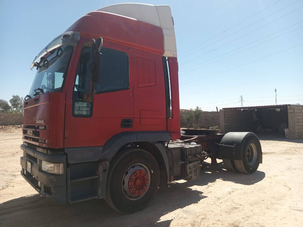 سلام عليكم افيكو موديل 1996
رقم نينوى دولي جاهزه ع شغل 
الاتصال ***********
