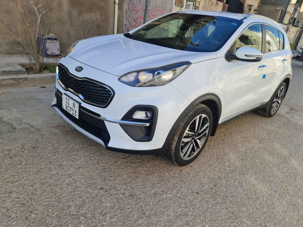 سبورتج خليجي موديل ٢٠٢١ ماشيه ٣٠ جديده السياره بمعنى الكلمه مواصفاتها بصمه تشغيل عن بعد شاشه اصليه اريل انفكيشن كشنات كهرباء  وباقي المواصفات المعروفه بيه شبرين بل دعاميه صبغ فقط لابارد ولاضربه 
السعر ٢١٧
للإستفسار ***********وبيه مجال قليل الشراي ايخابر مامتواجد عل فيس مكانها البلديات بسمي
