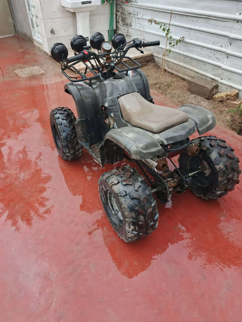 دراجه رباعيه البيع موديل 19 محركه 100سيسي الدراجه شغاله كامله فول ماكو 500
***********
