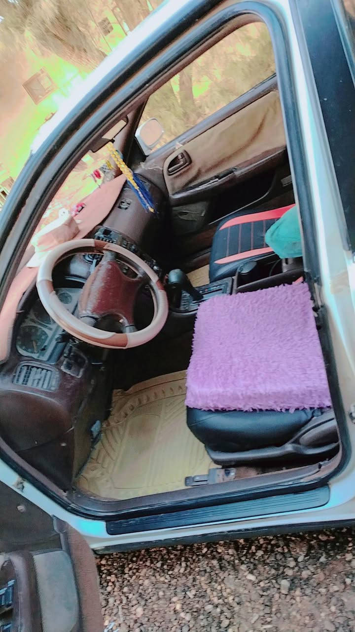 السلام عليكم سياره لبيع كرسته نفخ مديل 1993 رقم مثنى انكليزي جديد بسمي لغاية 2031 شرط تحويل سياره كفاله عامه من كص ونقل جثه وضربه  وتبديل وعيب شرعيه اصوليات محرك وكير ونجي شرط كارتون جاهز من كل شي حداد تخم تايره تبريد كهربائي كله شغله دوخل جداد مابي اي نقص سعره 55 💲 انتصل برقم هاتف *********** مكاني الديوانية قضاء الحمزه الشرقي خادم
