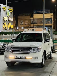 السعر 319 مكفولة بلعافية للي مقسومتلة  لاندكروز بريم ستينية 2011 مكفول...