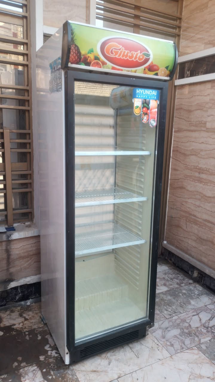 السلام عليكم...
التفاصيل كلها بالمنشور...
الشراي((يتصل))  واتساب او رصيد 
عارضة عمودية نظيفة...
شغالة عل الفحص...
شرط تبريدها فووول 
ب ١٧٥  الف...سعر نهائي 
بغداد الشعب ***********
ممتواجد عل الفيس..لايوجد توصيل
