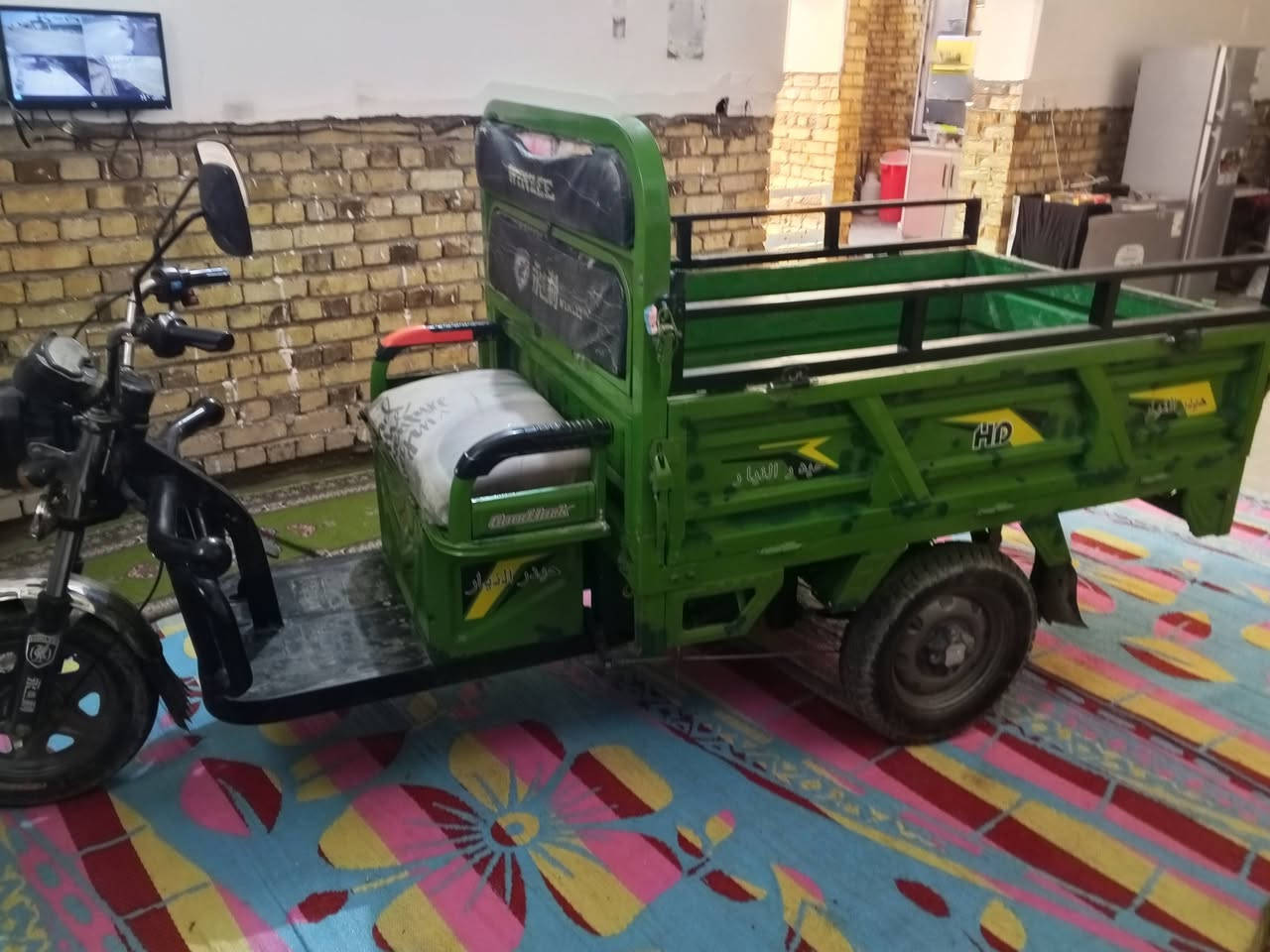 السلام عليكم سوته  شحن لبيع حجم كبير جداً باتريات عدد 5 حجم كبير نضيفه كامله مكمله ما بيهه اي نقص مكان الرفاعي سعر 1000 بي مجال  ان شاء الله هذا رقم الهاتف انتصل ***********
