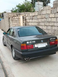 بي ام 525 • اوتوماتيك • مصبوغه جماليه