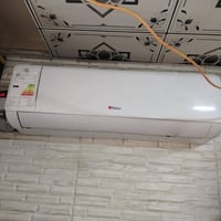 سبلت 2طن  امبيرتر   ولثاني 1 ونص طن عادي  سبالت جديده ما مستخدمه  0771...