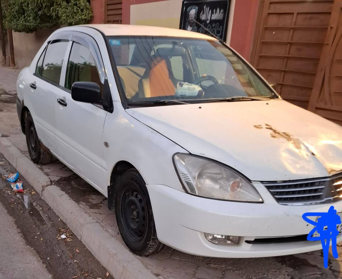 سلام عليكم لانسر للبيع 2006 بيه كم قطعة صبغ ابيع حزام مكينة جديدة شادله 2000 كير حدادية تبريد كفالة تايرات جدد سيارة بس يرادله صبغ مكصوص للاخياس السعر 69بيه مجال قليل مكاني شهربان *********** مكلف بنشرهة
