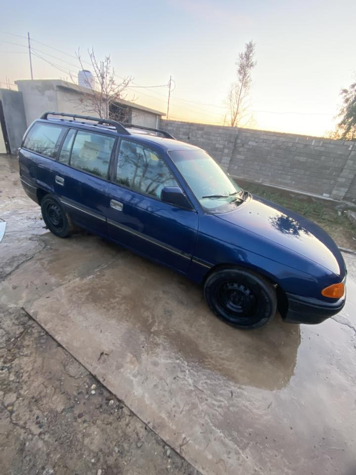 سلام عليكم اوبل استرا موديل 93 محرك 16 الشرعي 

بلموصل كوبون بنازين موجود شرط وكالة وتحويل صبغ عام 

جماليه حادث جاملغ  امامي النفر ومبدل بدنة والباقي شرط 

ويرمنية كله شغال للتواصل ***********.كورك

اسيا *********** السعر 38
