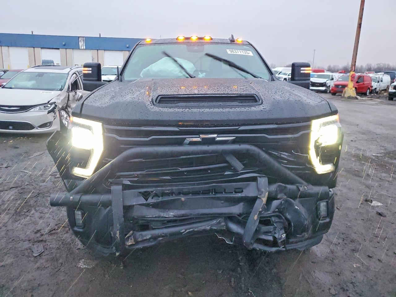 السلام عليكم
نوع السياره: 2024 CHEVROLET SILVERADO K2500 HEAVY DUTY LT

تاريخ المزاد:20/2/2026 
مده الوصول:من 70 يوم الى 90 يوم
السعر:حسب تاريخ المزايده
الضرر و المواصفات:حسب الصور المرفقه
حجم المحرك: 6 سلندر
نقل المتوفر : الأردن - جبل علي - مرسين 
للمزيد من المعلومات الحضور الساعه الرابعه مساء الى مقر الشركه الكائن في بغداد اليرموك مجاور محطه وقود اليرموك
او الاتصال على الرقم التالي
009647817770664
00962799619838
Falah Auto for American and Canadian Auctions


**إذا كنت صاحب هذا الإعلان وتريد حذفه لأي سبب، رجاءا أرسل رسالة إلى الدعم الفني**