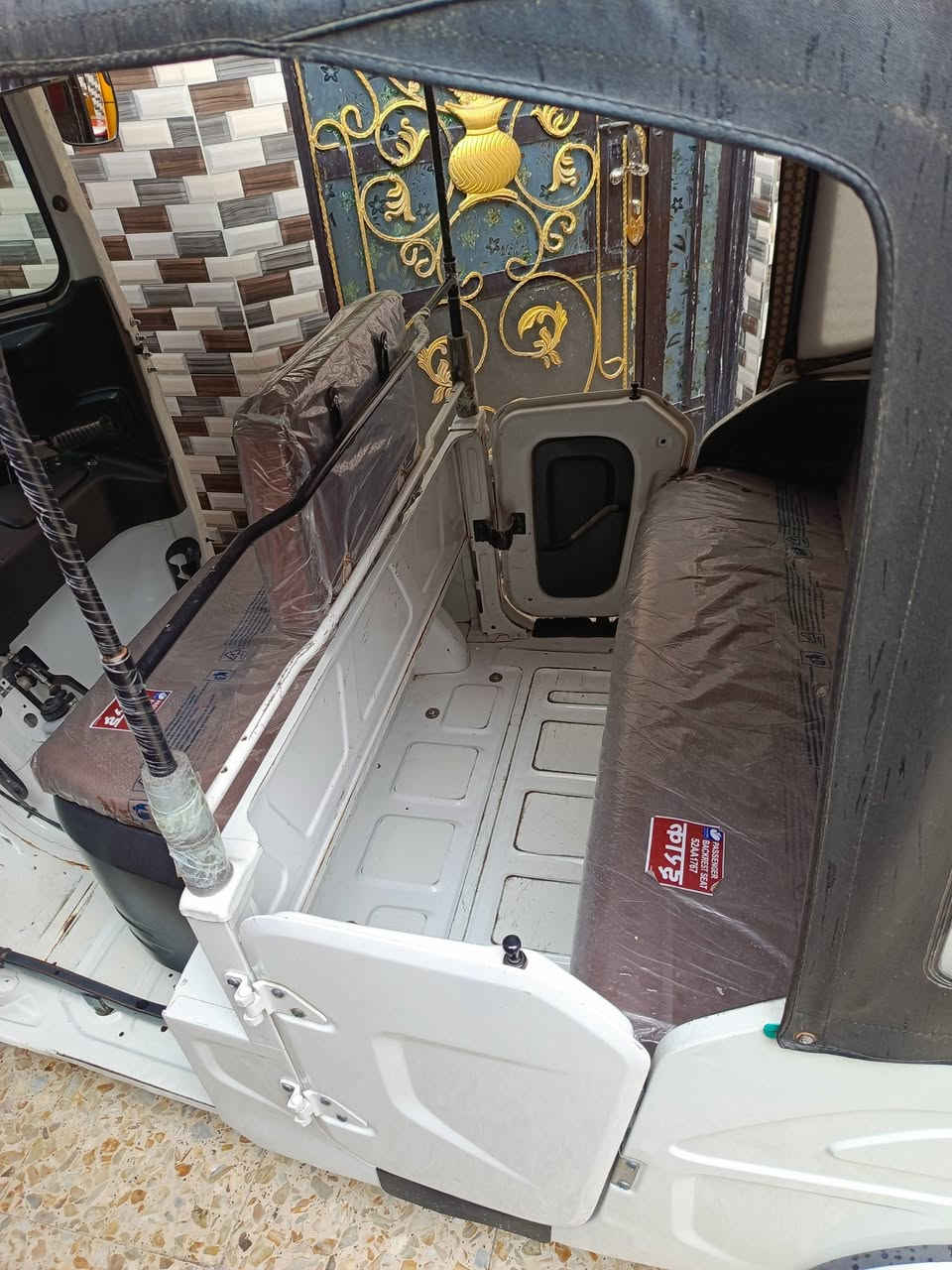 سلام عليكم تكتك 22 مكفوله من الصبع والظربه فقط الدوس معمرات تكتك نظيفه كلش مثل ما موضح بصور بسمي تحويل ثاني يوم  ***********
