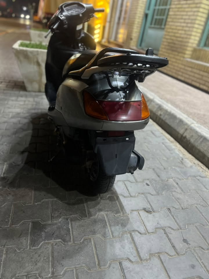 السلام عليكم 
سبيسي ياباني ما مفتوحه كفاله عامه عدا فطر ب كفر الامامي مصلح ومضروب كاربون ابيض الدراجه جديده بل جيس 
العوان واسط كوت الحيدريه 
الرقم *********** 
السعر مليون وبيها مجال بسيط 
ملاحضه المو شراي وما يعرف أسعارهن لا يخابرني
