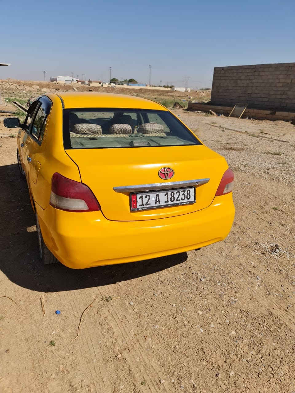 السلام عليكم سياره يارس تكسي بيها ضرر قطعتين وتصفيات للبيع السعر ٧٠ وبيها مجال للطيبين العنوان كركوك اتصل ع الرقم ***********
