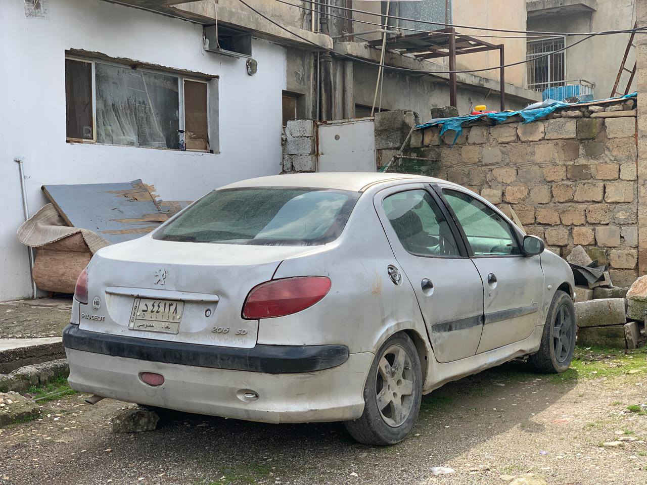 سڵاوی خوای گەورە لە ماڵی هەموولایەک 
بیجۆ فەڕەنسی 206
بۆ فرۆشتن 
مۆدێلی 2009 
گێڕ عادی 
2 جام کارەبای
پاتری تازە بۆم گۆڕیوە لۆکە
بێ دەعم 
بێ بۆیاخ 
خایسی نییە 
گێڕ بەشەرت
مەکینەی بەشەرت
بەس بۆیاخی کاڵ بۆتەوە
ڕەقەم بەخداد
ناونیشان قەزای دوکان 
بۆ سعر نامە بنێرە یان تەلەفۆن بکە لەخزمەتانام
ژ.م *********** السليمانية, العراق
