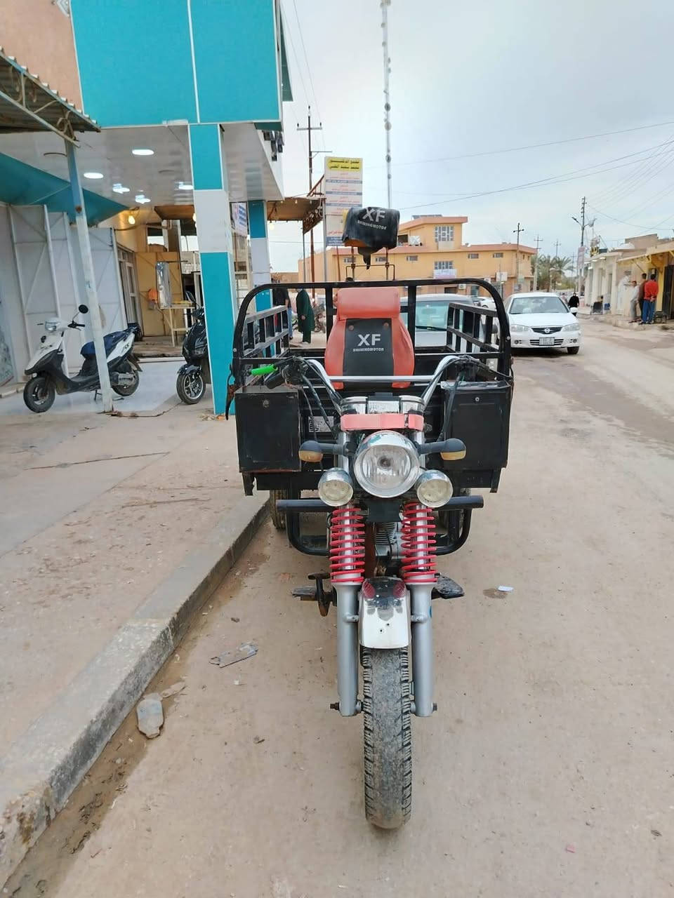 السلام عليكم ستوته للبيع موديل 2019 مكمرك و نضيفه السعر مليون وربع للستفسار اتصل على  ***********
