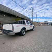 نیسان ناوسور  مە کینە بە خ زۆر  زۆر کە م بە نزین دە خوات  ماڵی  دۆستە ...