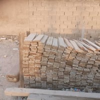 قالب خشب مستعمل • ١٠ مكاعب • جكات زوج