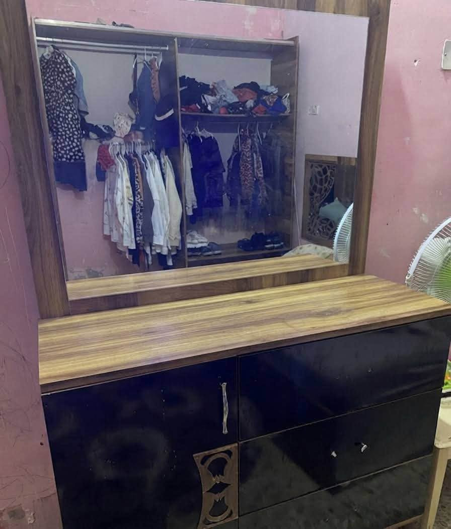 غرفه خمس قطع تحتاج تصليحات باب كنتور موجوده لكن سكه مكسوره نظافتها 40 بالميه ب100 الف


**إذا كنت صاحب هذا الإعلان وتريد حذفه لأي سبب، رجاءا أرسل رسالة إلى الدعم الفني**
