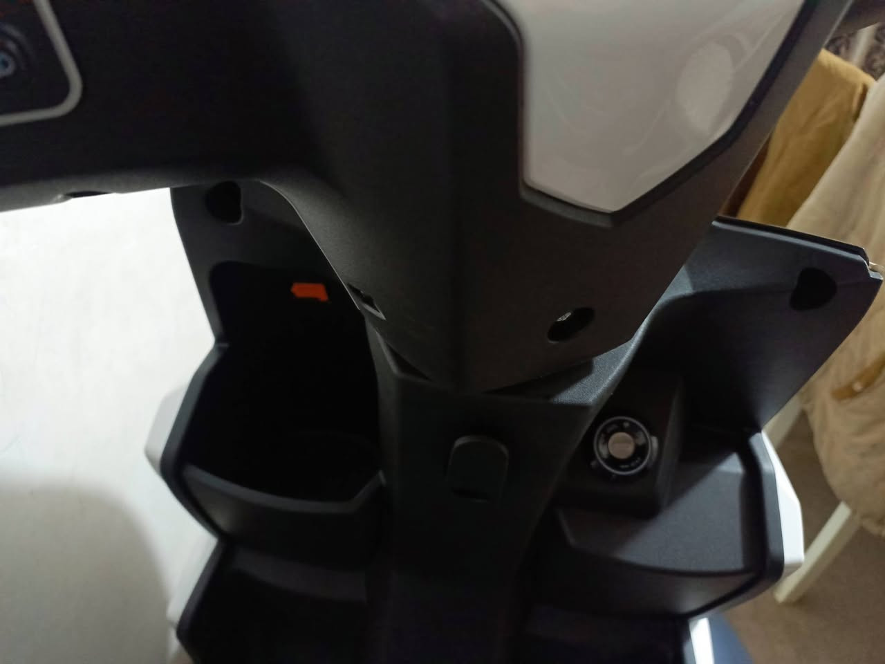 سلام عليكم دراجه شحن زيرو السعر 850 الف دينار الاتصال على رقم ***********
