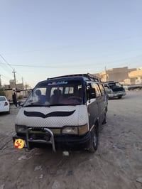 كيه بسته للبيع 1994  سياره خير من الله محرك كير جاهزه و باقي موجود بلص...