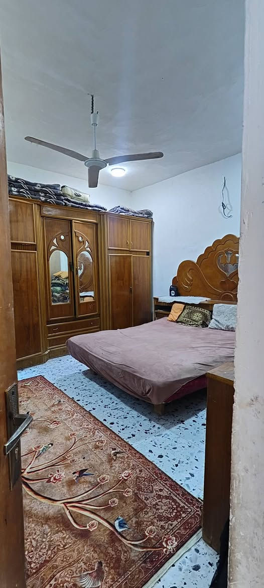 ياالله بيت مساحه 100متر طابوزراعي سند 25بناء طابوق والسقف كونكريت
يحتوي على غرف وستقبال ومطبخ وصاله وصحيات داخليه وخارجيه العنوان طوريج حي المستقبل خدمات كامله 

معروض لدى مكتب بيروت للعقار الكائن في طوريج حي الجمعيه 

الستفسار ***********++***********
