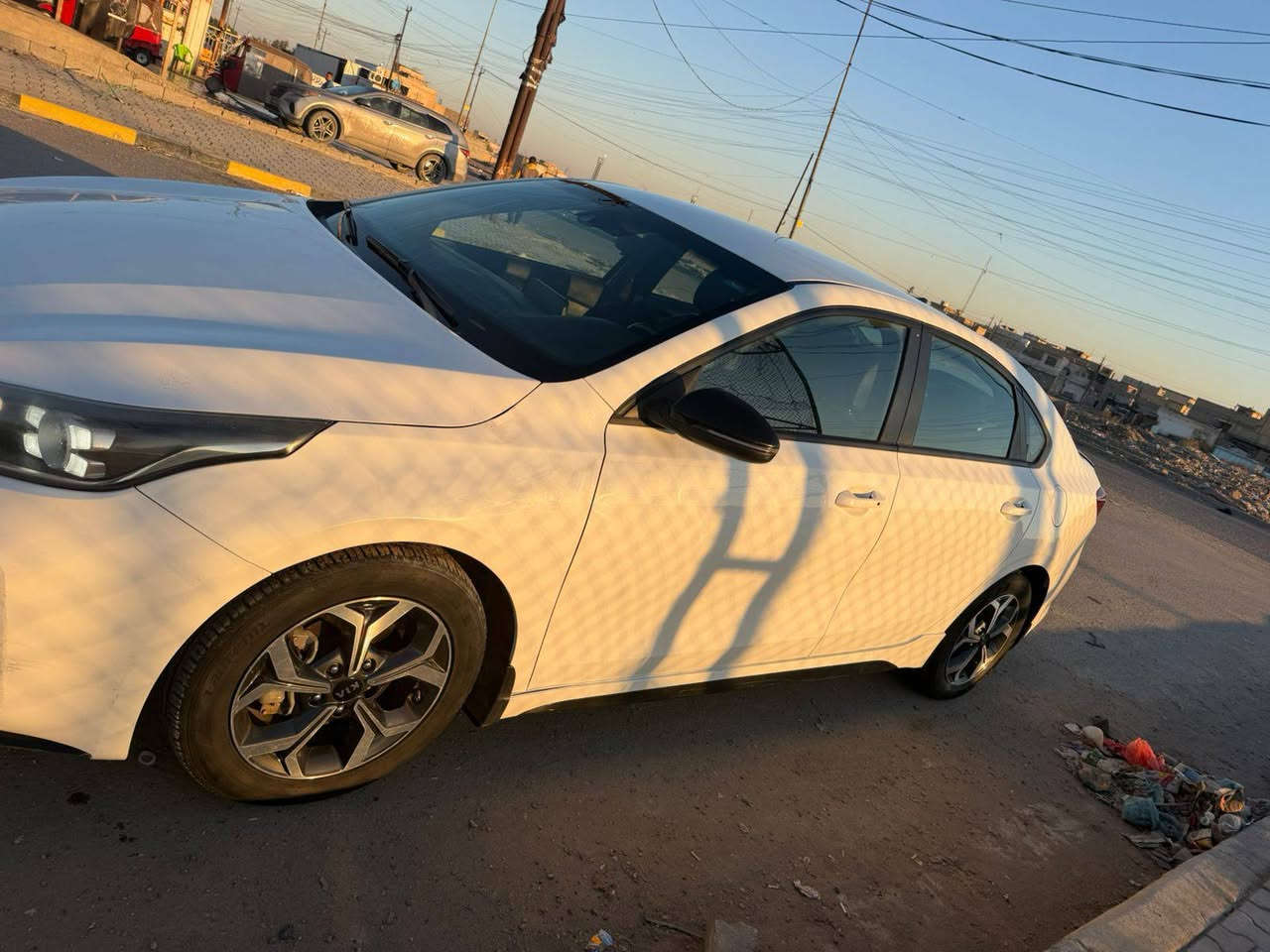 فورتي للبيع موديل 2021جي تي لاين حادثهه جاملغ اوبنيد رقم بغداد فول من عده الفتحه ماشيه 70الف محرك دوش 2000 كير اي تي سعرهه 135مكانهه بغداد الشعب رقم الهاتف 
***********
