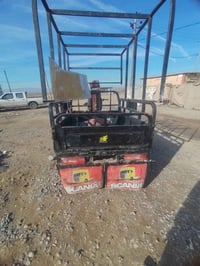 شاحنة • دبيكه مخمور