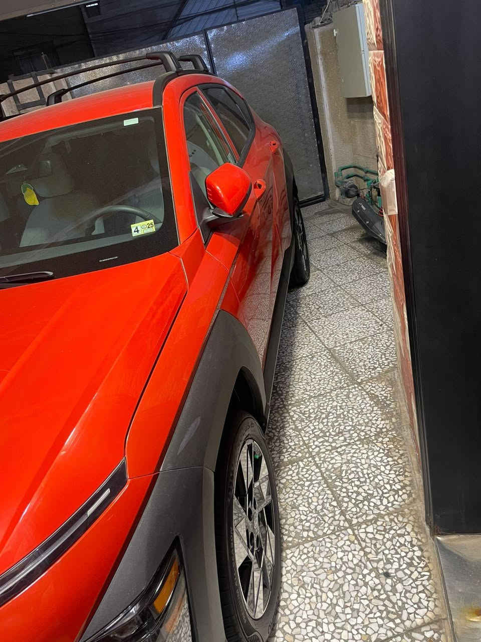 السلام عليكم كونا ٢٠٢٤ فول داخل ابيض بدون ايرباك ماشيه ١١ بدون رقم مكان السياره بغداد المنصور مواصفات السياره كاميرات وحساسات ٣٦٠درجه لمراقبة كل زوايات السياره شاشه متصله سياره جديده كارتون اي استفسار اتصل
***********ملاحظه اتريد رقم بدون رقم
