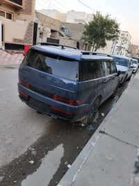 سنتافيا كالكرافي 2025 اعلى فئة صبغ قطعة وحده باب خلف السكن  مرقم بغداد...