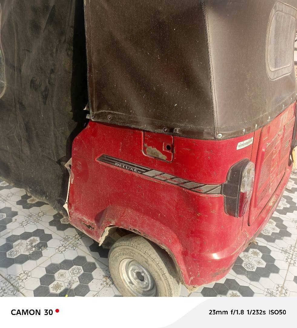 تكتك Tvs لليع موديل 2018
رقم وسنوية بغداد
 تحويل ثاني يوم 
المكان بغداد البياع الشرطه الخامسه السعر ب 4.350 وبيها مجال
رقم الهاتف (***********)
رقم الواتساب(***********)
