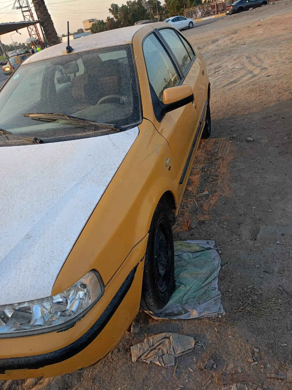 السلام عليكم
للبيع فقط
سمند مديل 11وضع الشركه عده جاملغ اليسرى مصبوع بدون دواخل
تخم تاير باتري جامه جديده هزه جديده سنويه لنهاية 2030 بأسمي تحويل مباشر 
صدر امامي خلفي جديد تبريد
الاتصال فقط السعر 37
هاتف / ***********
ابواحمد
