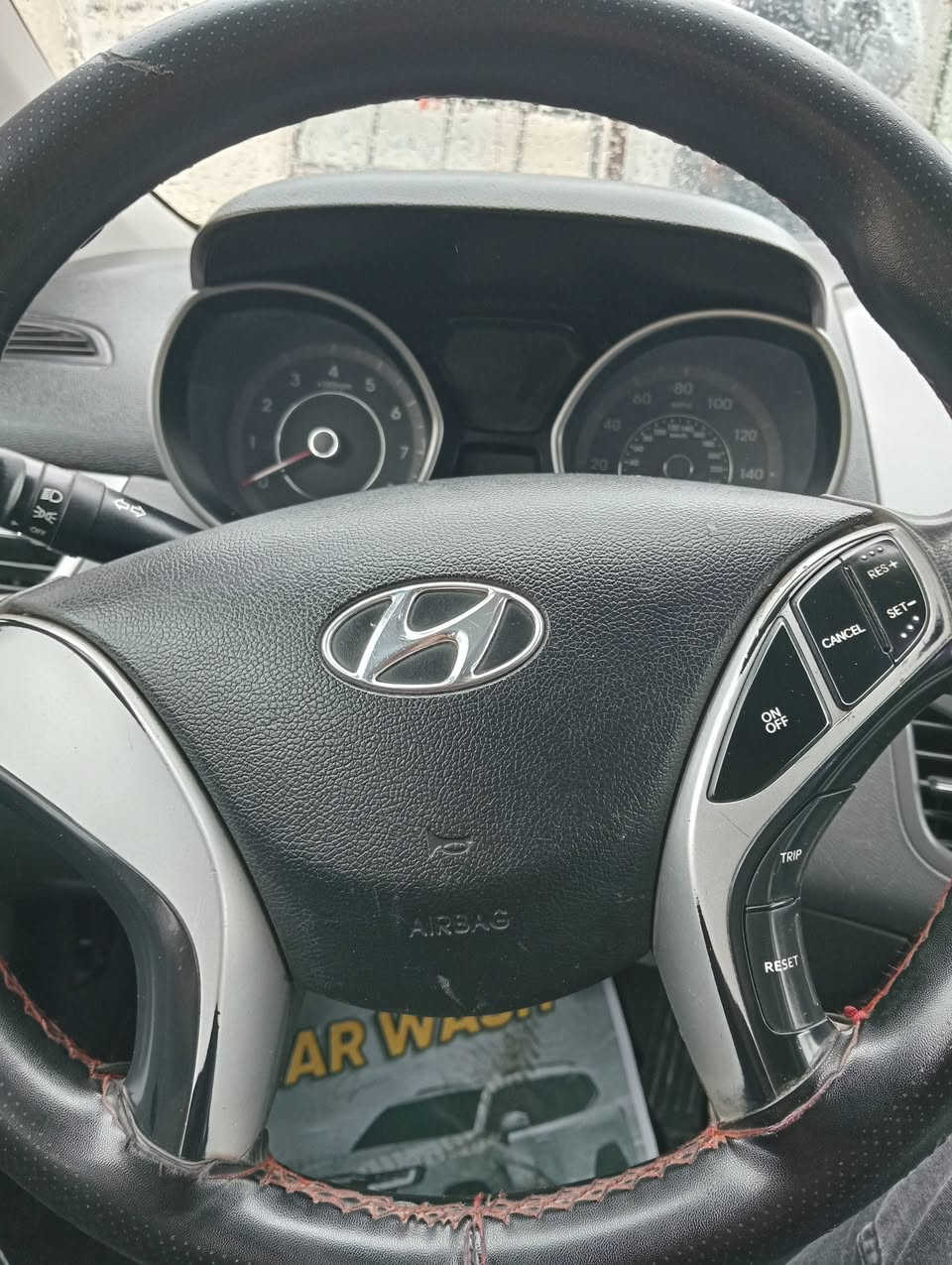 النتره 2011 رقم بغداد باسمي اريد اراوس بكيا يكون الموديل المطلوب من 2015 فما فوق 
السعر 100$ الرقم *********** اتصال فقط
