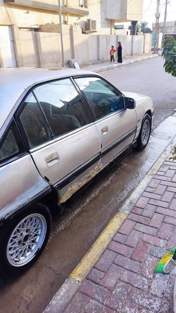 اوبل اوميكا موديل91مكينه2000لا تنقيص ولا تبخير كير عادي رقم انكليزي قادسيه بـ اسمي تحويل مباشر والسنويه جديده ل2027 السعر18وبيها مجال مكان السياره واسط الكوت بيع او مراوس حسب القناعه الموبايل*********** والاسيا***********
