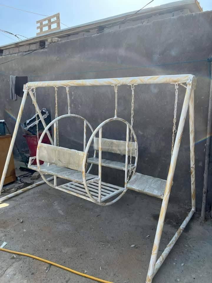 يا الله.اللهم صل على محمد وال محمد . حداده المصطفى للتزكام والتصليح  الابواب والشبابيك . اسعار تنافسيه المتر ٦٥الف.ملاحظة (يوجد تخفيض لعوائل الشهداء والفقراء.) الحديد  ٢ ملم تركي شرط   ابواب شبابيك سقائف محجر درج محجر حديقه ابواب دفتري للمحلات .مراجيح. حديد ثقيل تركي ٢ ملم والاطار جنل تركي ثقيل وليس شخاطه   شرط في العمل يكون تركي درجه اولى نقشات سي انن سي او نقش شيش او هندسي ومو بس هاي الصبغ عليه والتحميل والتوصيل مجانيي داخل كربلاء (العنوان كربلاء .حي الاطارات شارع20)  ***********
*********** بي واتساب  وانا خادم للطيبين
