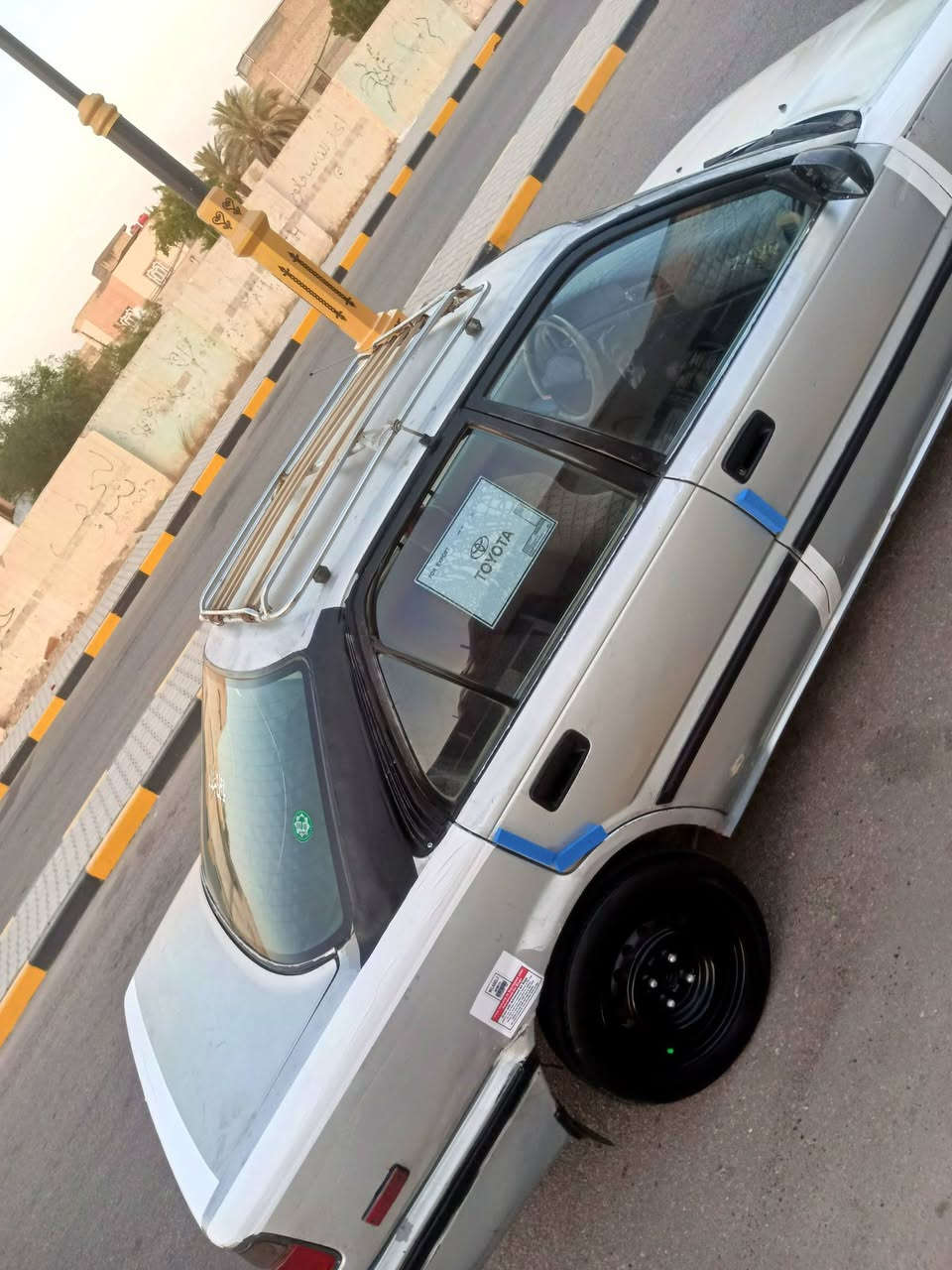 السلام عليكم 
للبيع كورلا اوتوماتيك موديل ٩٢ رقم نجف دولي هزه وسنويه جديده لل٣١ سياره بلاديه كير اوتوماتيك ومحرك جديد تبريد ثلج حداديه جديده وتخم تاير جديد كهربائيات جاهزه السعر ٣٢ مكاني نجف ***********
