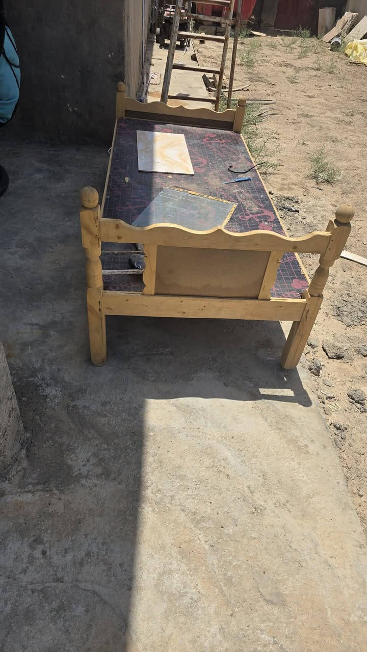 للبيع السرير الواحد ب٥٠ والثلاجة الصغيرة ب١٠٠


**إذا كنت صاحب هذا الإعلان وتريد حذفه لأي سبب، رجاءا أرسل رسالة إلى الدعم الفني**