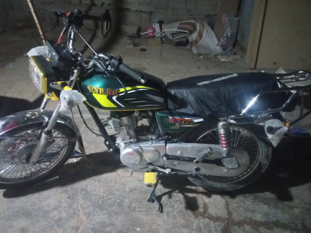 تايكر موديل 2025 استخدام شهرين 4گير سعره 800وبي مجال مكاني بغداد حسينيه الراشديه /***********
