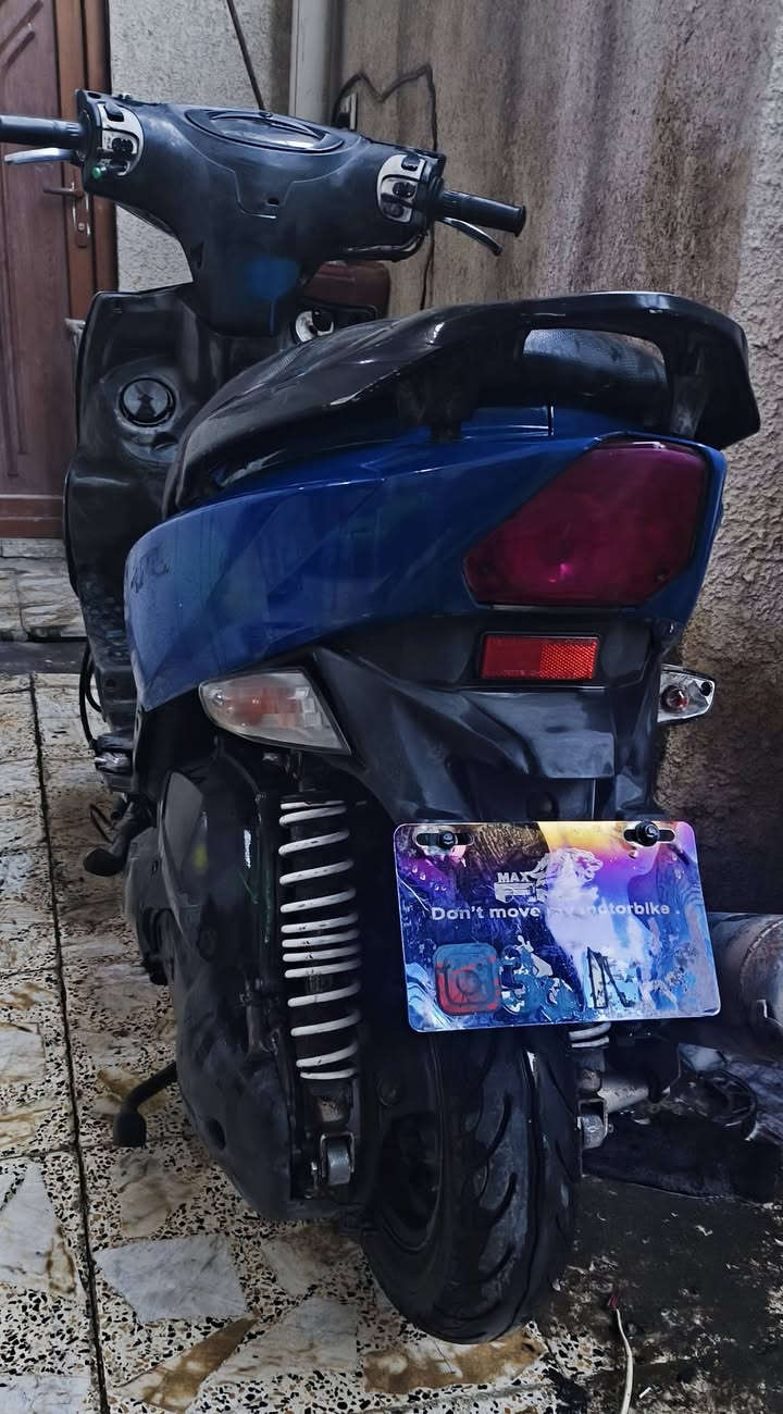 جي تي ار للبيع شغاله نكره كهربائيات كلهة شغاله مكينه بلاد  نقص باتري ولنضافه شوفة عينك كوم حديد مكاني مدينه الصدر سعر 300الف مجالها حك الجيه تواصل ***********
