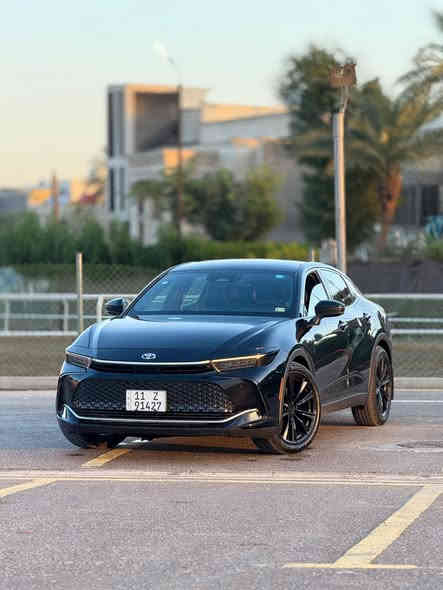 كروان ٢٠٢٤ لميتد - امريكي كلين تايتل - بدون حادث بدون صبغ ، ماشية ٤٥ الف كيلو 
 
 • نظام دفع: هجين (Hybrid) مع AWD (نظام هجين 2.5L؛ الفئة الأعلى Platinum تقدم Hybrid MAX بقوة أعلى). ￼
 • القوة التقريبية (Limited HEV): ~236 حصان منظومة مجمعة (تبع المراجعات والبيانات الرسمية للـ Limited). ￼
 • اقتصاد الوقود: يصل حتى ~41 MPG مجمعة حسب تقديرات EPA لبعض نسخ الهجين. ￼
 • مزايا داخلية ونظام ترفيهي: مقاعد جلدية مدفأة/مهوّاة، مقود مدفأ، شاشة تحميل معلومات/ترفيه 12.3”، نظام صوت JBL 11-سماعة مع ساب ووفر، فتحة سقف بانورامية. ￼

السعر 31000$
الرقم ***********
