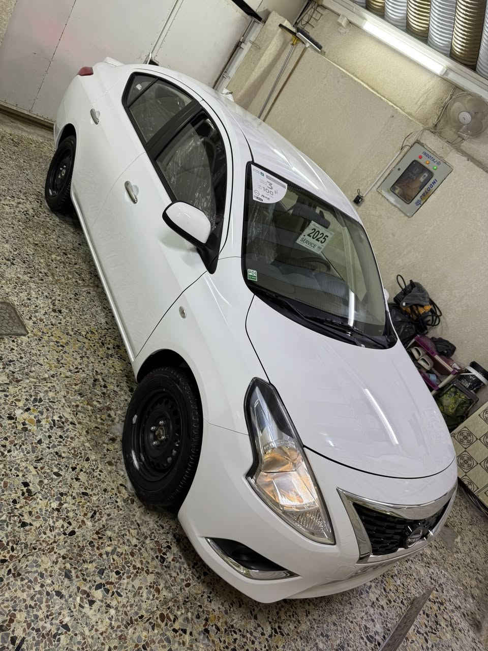 السلام عليكم
نيسان سني 2025 هندي بليته زرگه شباك جديد
زيرو ماشية 2،000 كيلو فقط
رقم اربيل باسم شركة ابواب الرحمه
سنوية 2030 
هزة 2028
شاشة لگزز 
كفاله عامه من الزلغ السعر 127 بيها مجال بسيط للشراي 
للاستفسار ***********
البصرة شارع الوفود / دويد
