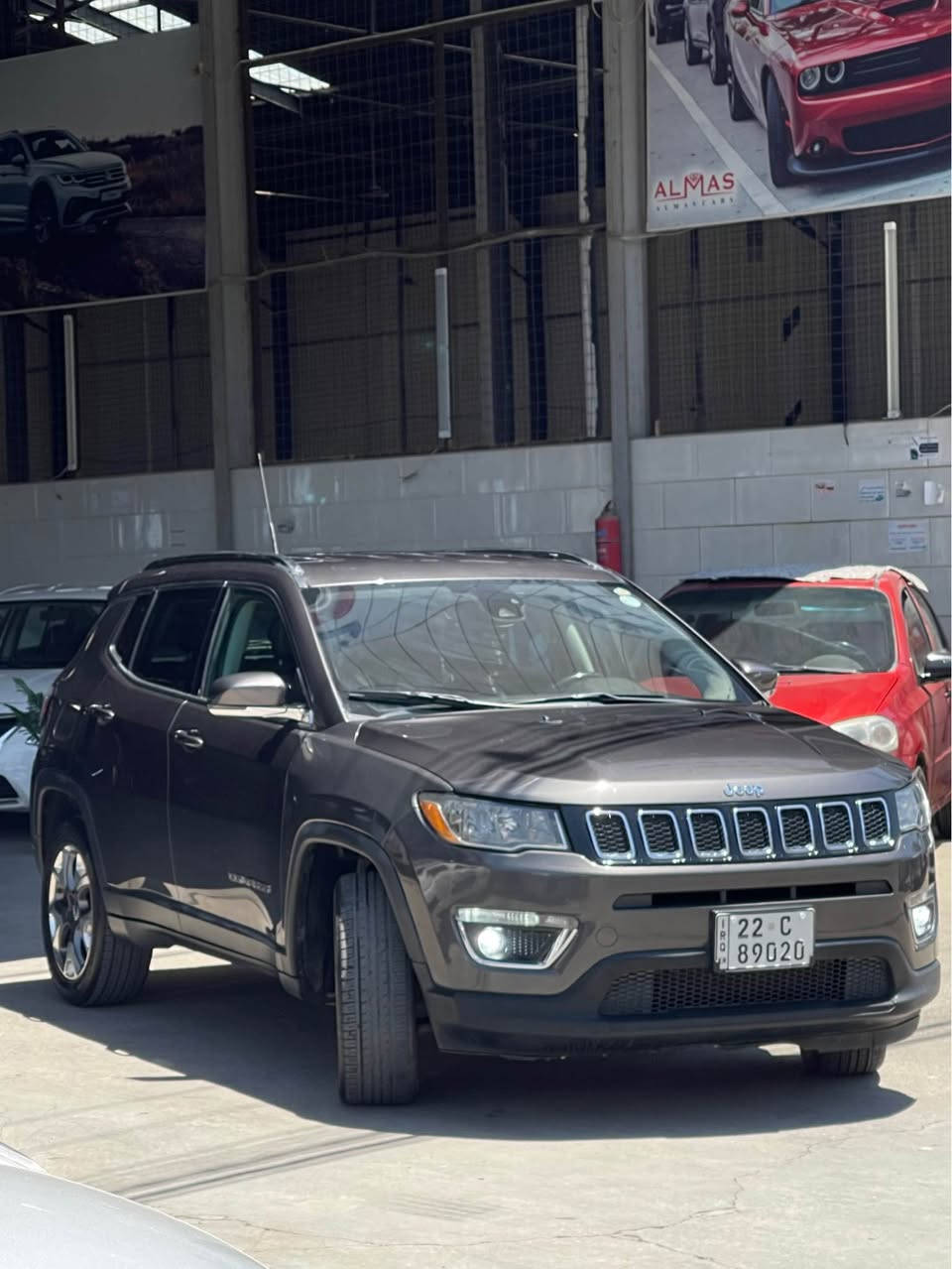 jeep compass limited 4x4
جیپ کۆمپاس ٢٠٢١
٤ پارچەی بەس بەخە بێ داخلی
ڕەقەم و سەنەوی نوێیە
تحویل و غەڕامە بەشەرت
گێڕ مەکینە تەبرید بە شەرت
سعری ١٢٥ وەرەقە و مەجالەکی کەمی تێدایە
بۆ پەیوەندی *********** أربيل, العراق

