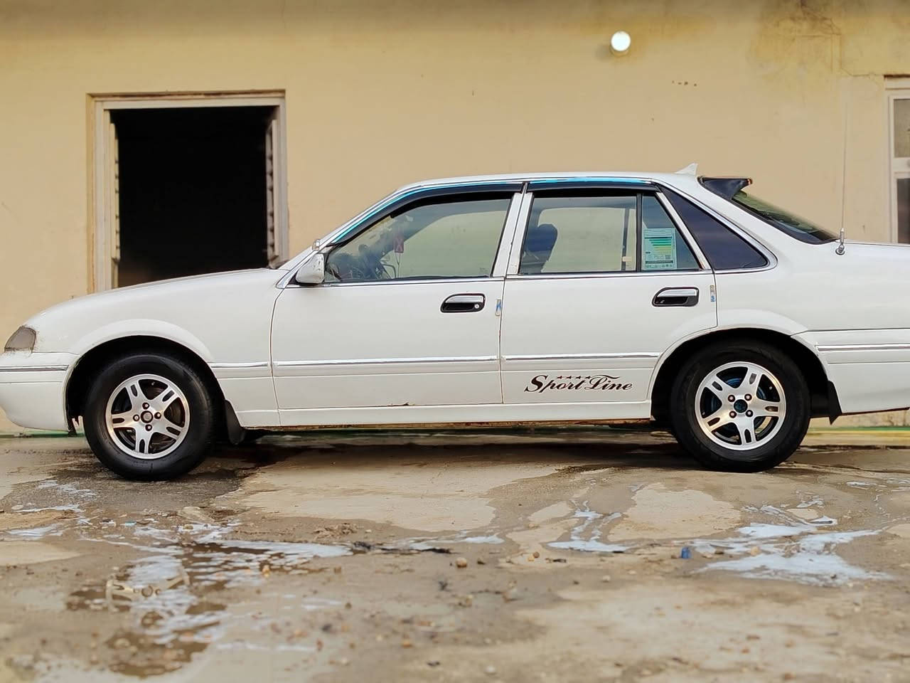 برنس فراشه موديل 96

باتري جديد

داينمو جديد

تخم تاير

سلف جديد

محرك مفتوح

كير اوتماتيك 

سعر 43وبيه مجال

العنوان ابو غريب   خانضاري 

***********
