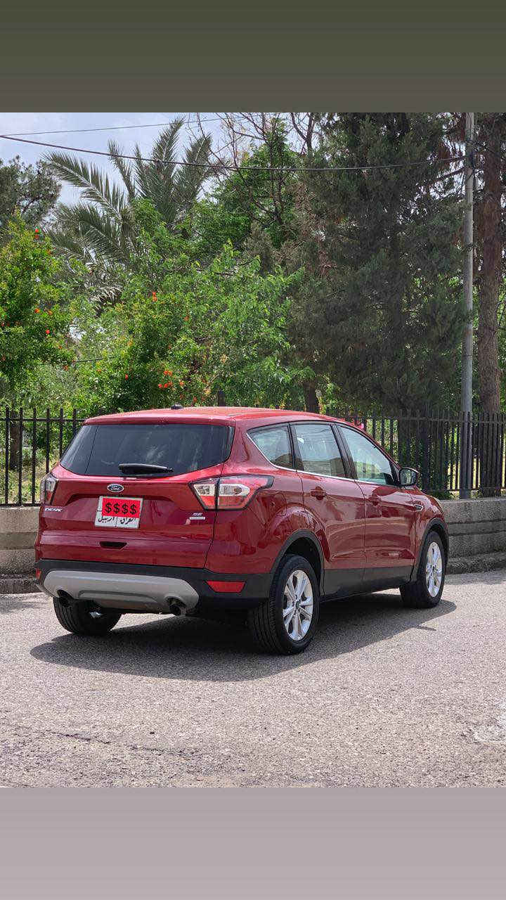 کوردی ؛ 
# Ford _ Escape # 
. مۆدیل / ٢٠١٧ 
. نیو مواسفات Se 
. مەکینە / ,20 V4 ئیکۆ بۆست ، مەکینە کەپس
. ڕەقەم هەولێر سەنەوی ٢٠٢٤ بەسەر چووە 
ڕۆیشتن / ١٠٣ هەزار میل 
. بۆنیت ، چاملغی پێش و چاملغی پشتی سبوغ ، یەک شوێن بچووک تەعدیل 
ئێڕباگ بویتەوە ، جەمپێکی خەفیف پێشی هەیە 

نرخ /  ٨٨ وەرەقە

***********
»»»»»»»»»»»»»»»»»»»

عربي : 

Ford Escape 

. موديل/ ٢٠١٧ 
. مواصفات se 
. محرك V4,20 تيربو 
. جير و محرك . كبس 
. رقم اربيل سنوية منتهي 
. ماشي ( ١٠٣ ) ألف مايل 

. ثلاث قطع صبغ ، 
. بولنت جامرلغ امامي 
. جامرلغ خلفي ، ١ تعديل 
. ايرباك طاك . شوية دواخل شي خفيف 

*********** 

سعر / ٨٨ $ ورقة 

. أربيل, العراق
