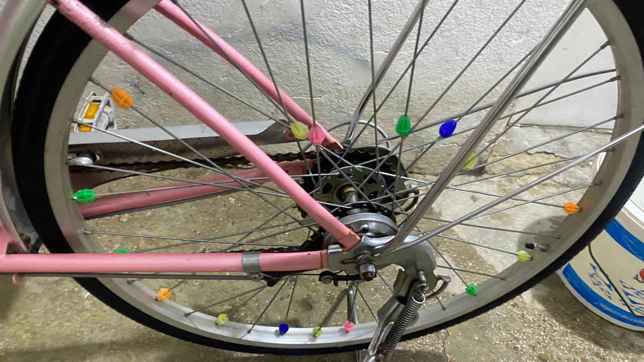 السلام عليكم بايسكل حجم 26 گير 7 نمر  تأيرات جدد سعره 85 وبي مجال مكاني الرمادي  للاستفسار ***********
