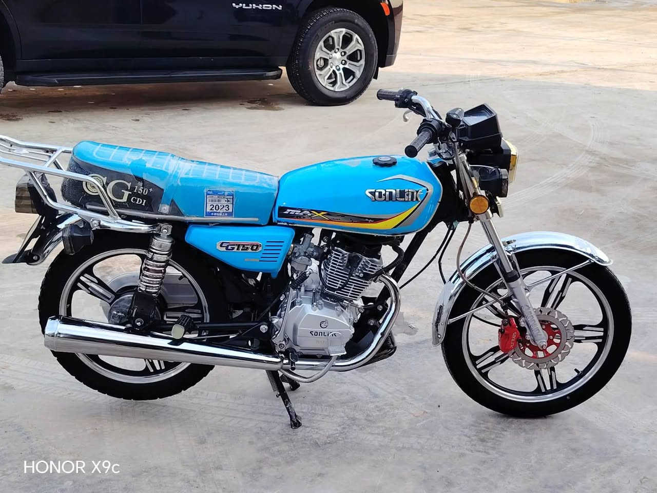 مكلف بل نشر موطور سيفان نطيك شرط كله شركه منفيس برغي مامفتوح موديل 23 كله جديد المكان قياره تواصل معه صاحب الرقم ***********
