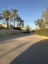 قطعه ارض للبيع 525 متر   واجهة 15 // نزال 35 شارع فلسطين // محله 508 م...