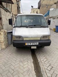 كيا بستا • مدينه صدر • حمل انگليزي