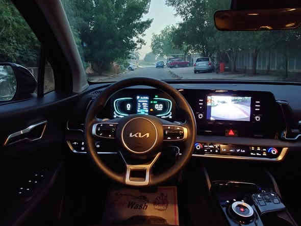 كيا سبورتج هايبرد 2024  lx وارد امريكي.
محرك ١٦٠٠ تيربو .
 ماشيه 21 الف كيلو . 
 كلين بدون تبديل ولاصبغ  ،فقط بارد بالجامع 
المواصفات:
استيرن شفتات 
كير ماوس
دفع رباعي
دشبول دجتال .
لايتات عدسات زنون شركه أوتو لايت.
تحديد مسار + قيادة ذاتيه+ وتنبيه عند الخروج من المسار
كشنات تدفئة
رادار  امامي
حساسات خلفيه
تبريد قطعتين .
السعر 207
مكانها بغداد / العامرية 
*********** واتس 
***********
