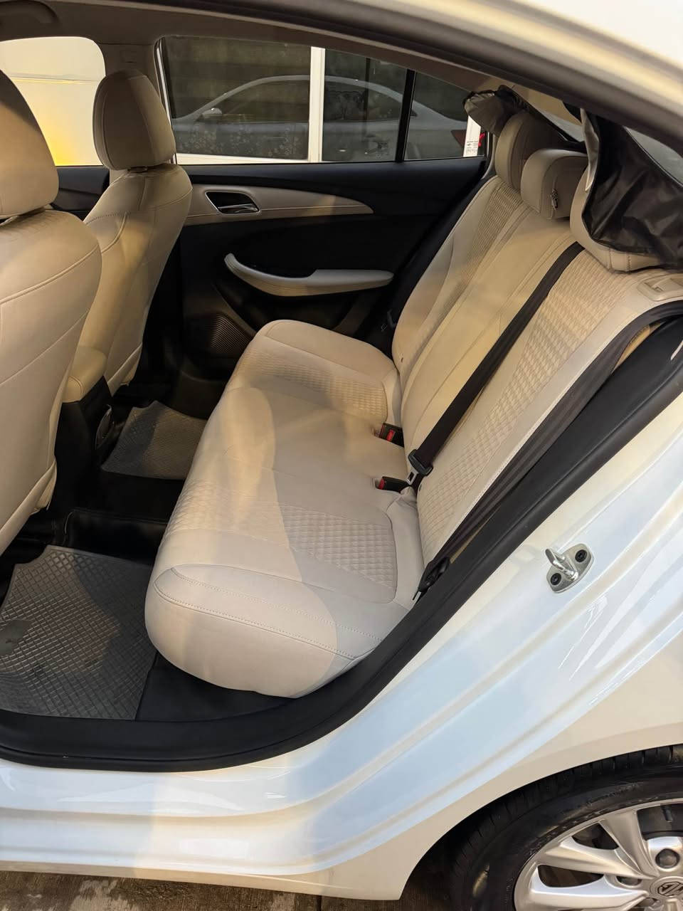 mg5 2023 comfort
سوکان فۆلیۆم شاشە بیلادی زەمان عرەبەی
بسمەیە دوو بسمەی شریکەی لەگەل 
لایت لیدە و عەدەسەیە و بەگ لایت لیدە
تەنها سەقف سلایت نیە 
هەموو پارچەکانی شریکەی لەگەلە
سفر شریکە سلێمانی بوە 
کامێرە حاسەیە  سێ مۆدی لێخوڕنیی هەیە
دەعم بۆیاخی نیە بۆیاخ ئەستور نیە
گێڕ و مەکینە بە شەرت
تازە ڕۆنی گۆڕاوە ڕۆنەکەی بە ٧٠ هەزار کڕاوە
ڕەقەم سلێمانیە تحویل بە شەرت
ئاوێنەی کارەبایە و ئەخوێت تریشە نیکلە
٨٠ هەزار ڕۆیشتوە
سەیارەی معرەز نیە 
نرخی (102) $
مەجالێکی کەم
لە سلیمانیە 
*********** السليمانية, العراق


**إذا كنت صاحب هذا الإعلان وتريد حذفه لأي سبب، رجاءا أرسل رسالة إلى الدعم الفني**
