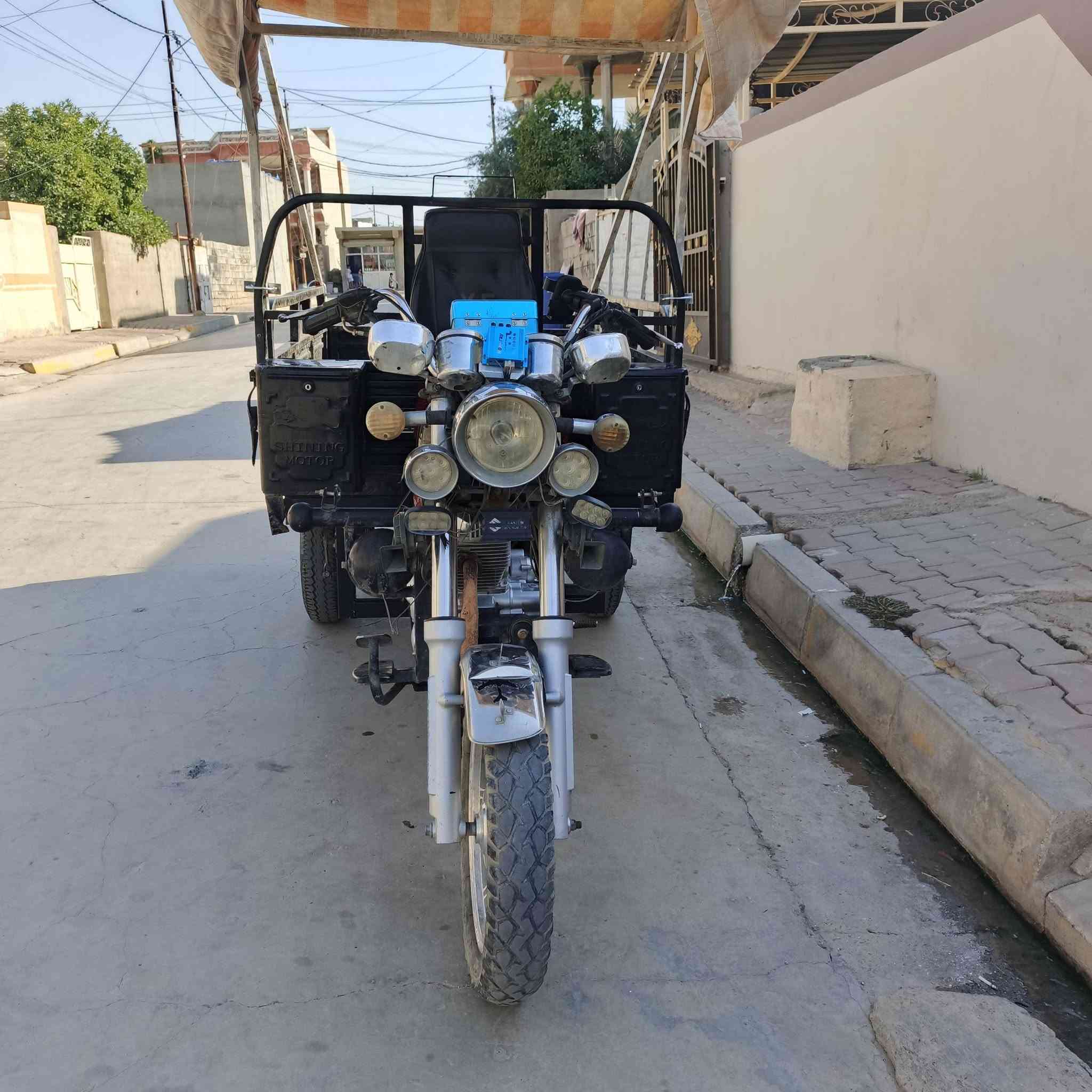 يالله سلام عليكم ستوته 23 رقم وسنويه محرك 26 لاصرف لا بخار كلها بلاد سعر مليونين و600بيها مجال الموشراي لاتعبني رحمه لوالديك ***********مكان كركوك

