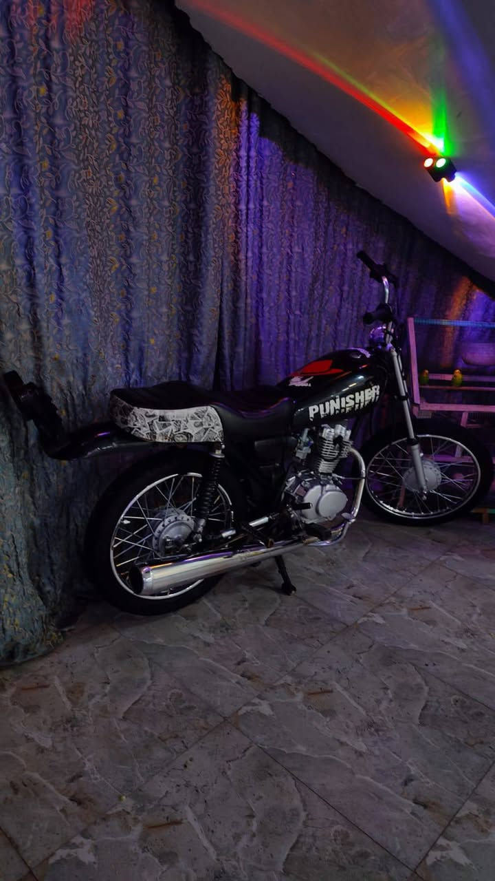 سلام عليكم عمي دراجه  لبيع وراق صولي  18 تعمير 25 دراجه شوفت عينك مكان دراجه دوانيه ناحيه سنيه  لا شراي لا تعبني  سعره خاص ؟ ***********
